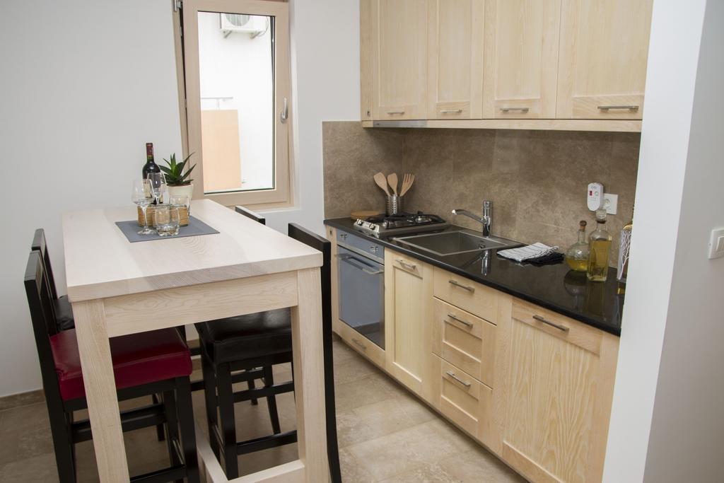 Apartments Brezanin Sutomore Εξωτερικό φωτογραφία