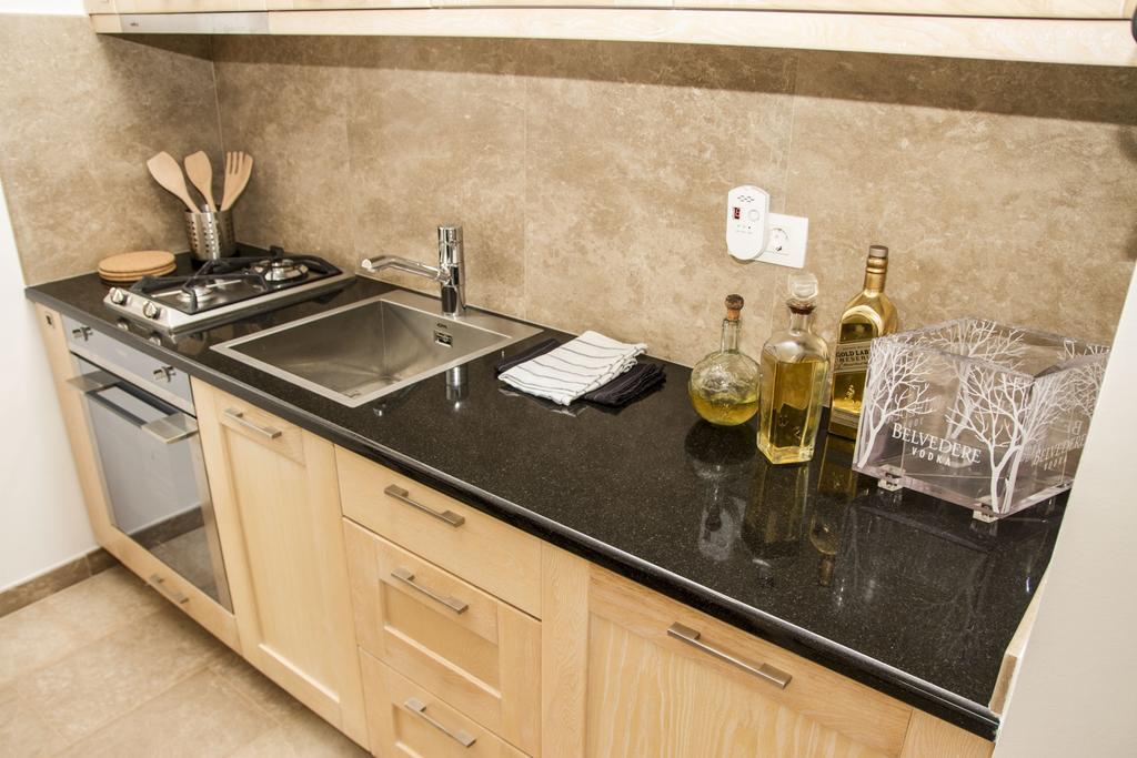 Apartments Brezanin Sutomore Εξωτερικό φωτογραφία