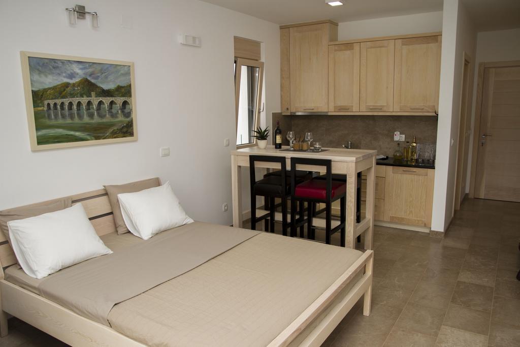 Apartments Brezanin Sutomore Εξωτερικό φωτογραφία
