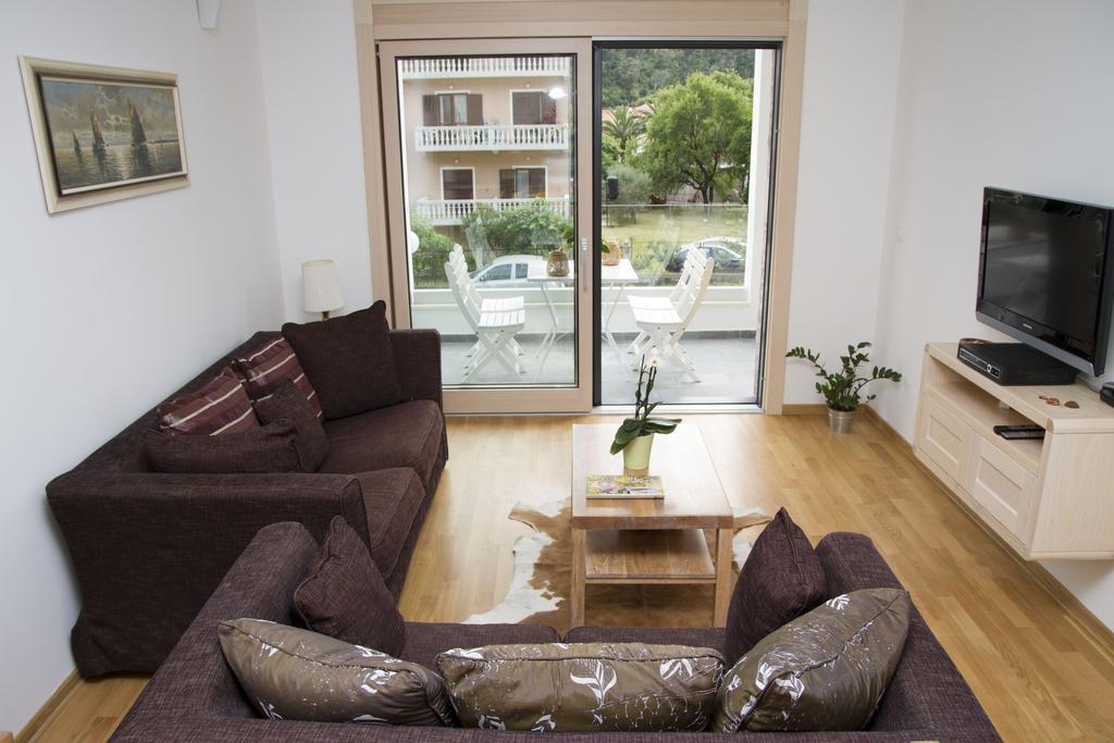 Apartments Brezanin Sutomore Εξωτερικό φωτογραφία