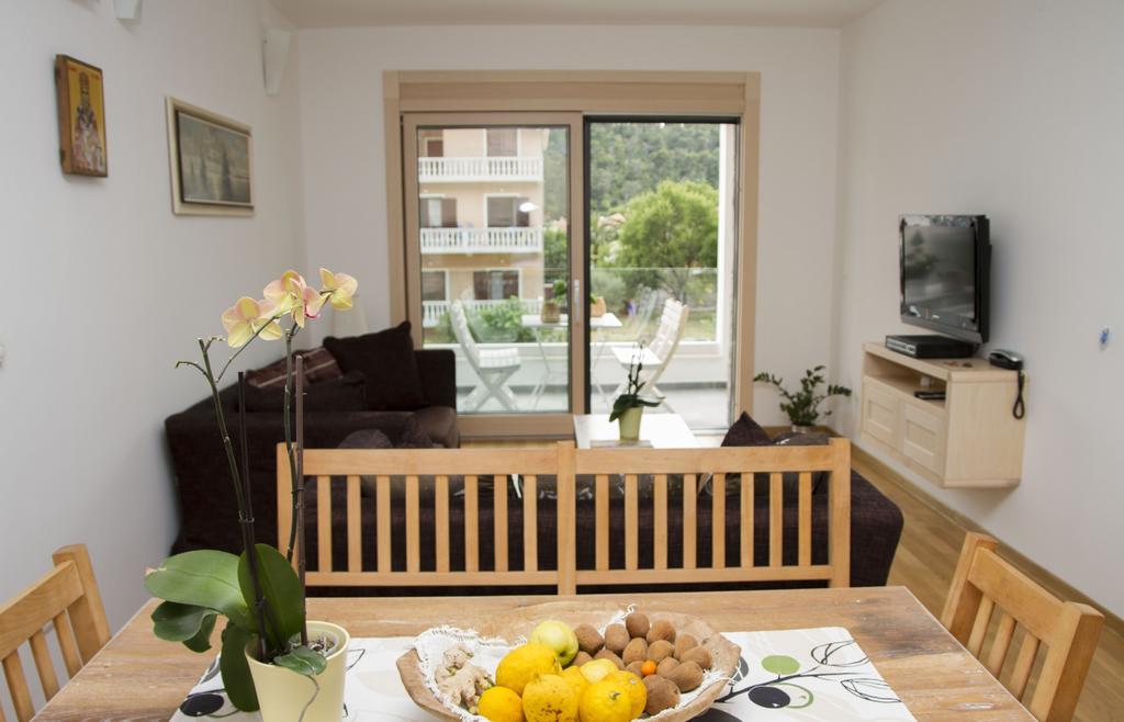 Apartments Brezanin Sutomore Εξωτερικό φωτογραφία